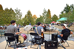 LAURELHURST BACKYARD BBQ 2018